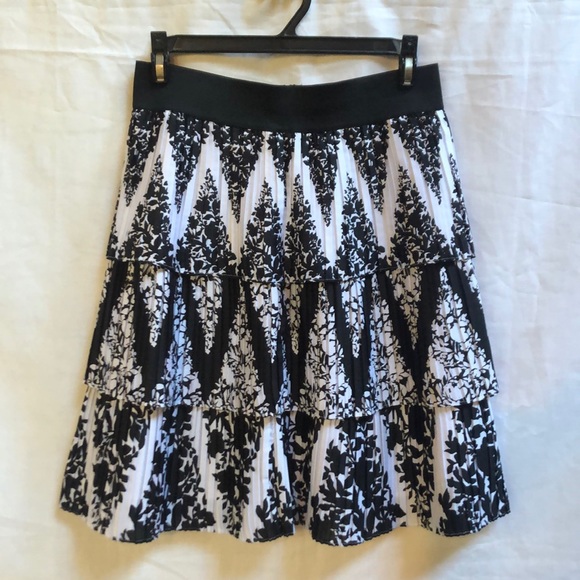 White House Black Market Dresses & Skirts - White House Black Market Skirt